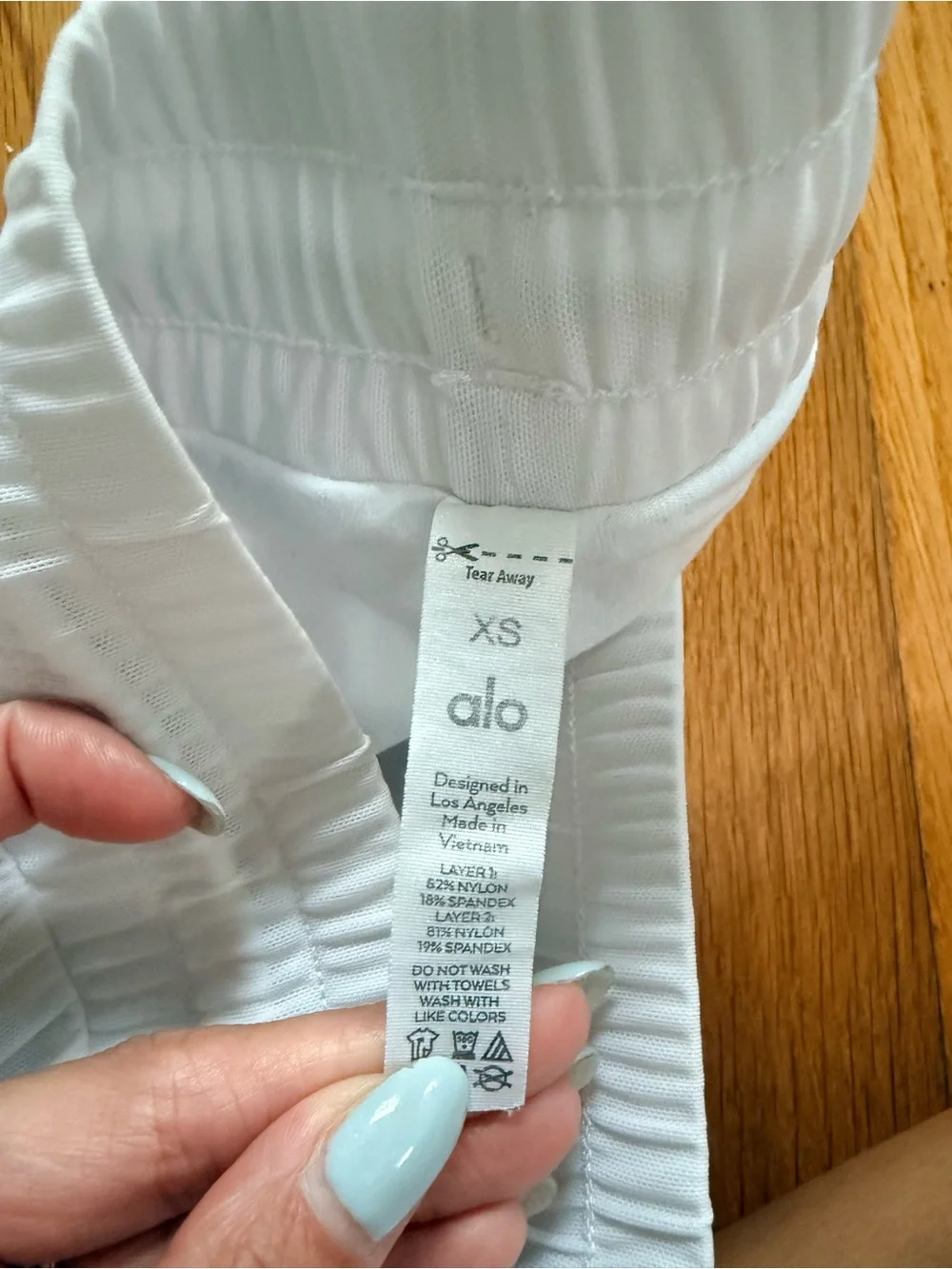Alo yoga Ambience Mesh Overlay Shorta